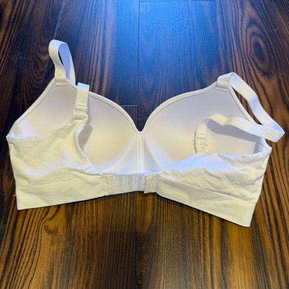 NWT Truekind Supportive Comfort Wireless Shaping Bra Size M - Picture 2 of 10